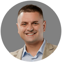 Кристиян Иванов